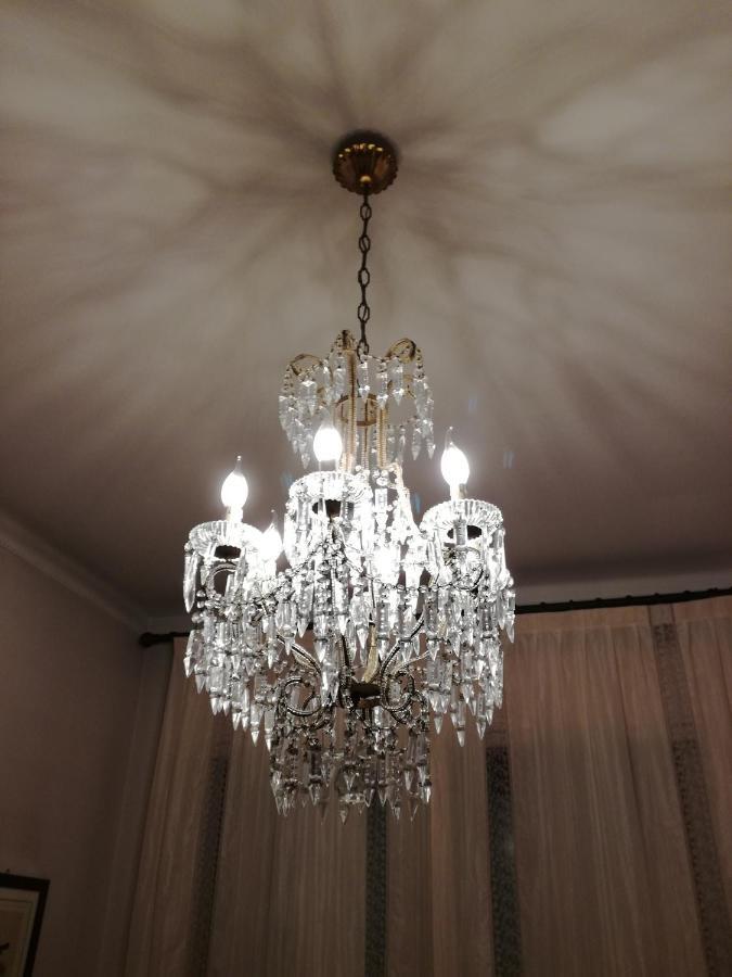 Bed and Breakfast Tres Chic Чивитанова-Марке Экстерьер фото